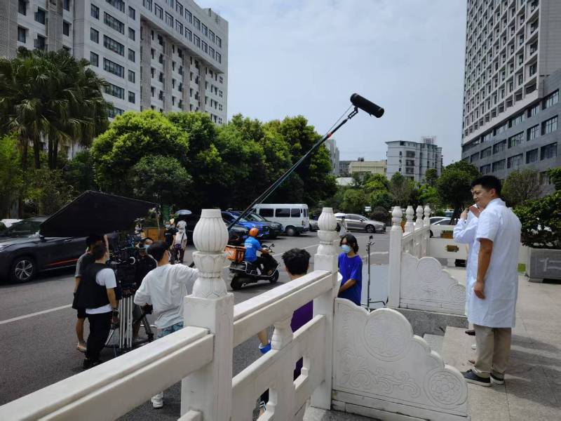 上栗县广告片拍摄公司低成本实现高规格制作的诀窍